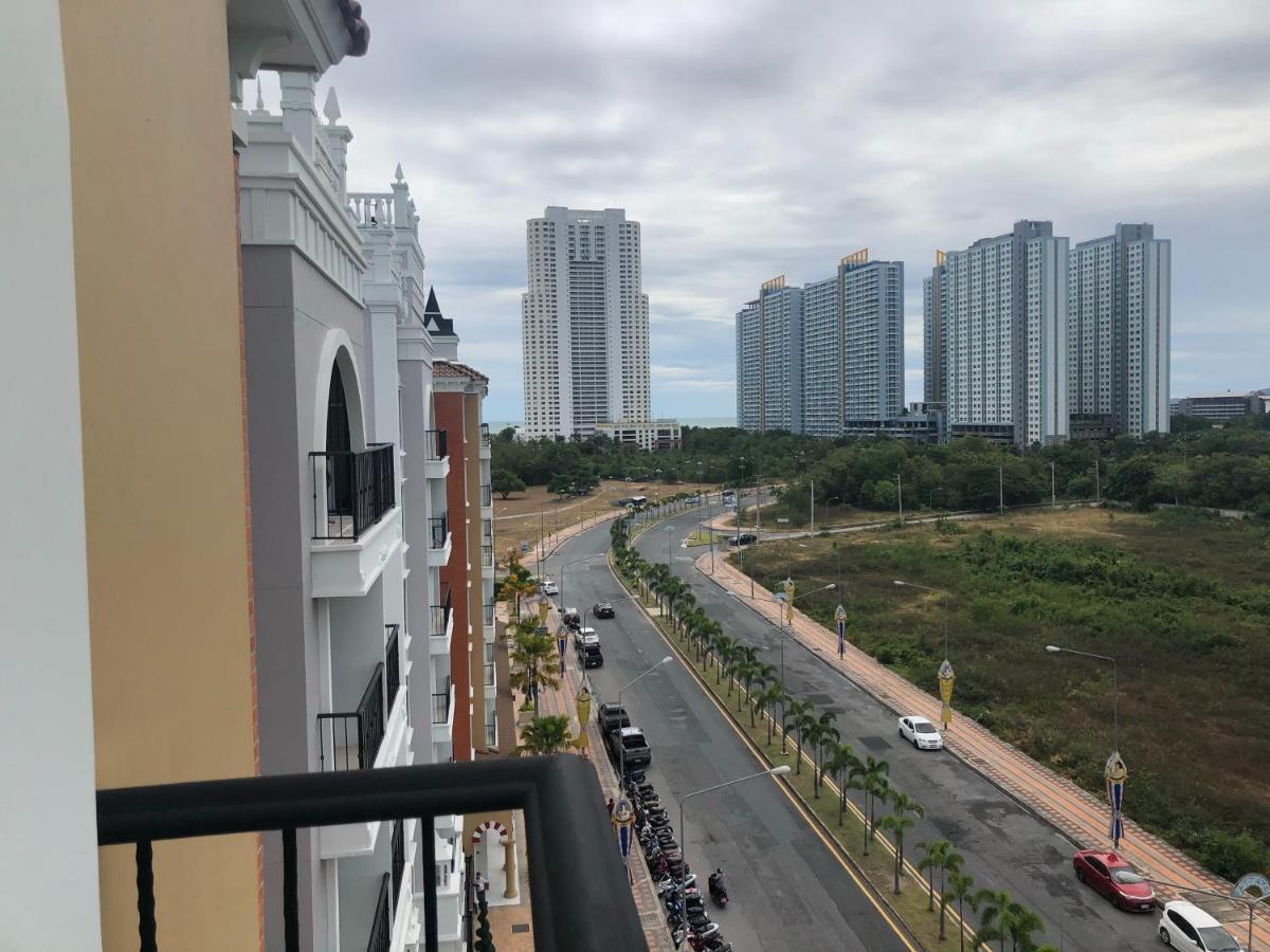 Espana Condo Resort Pattaya Evt Jomtien Beach Exterior photo